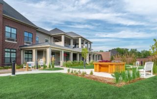 Oakleigh Macomb Senior Living outdoor seating area